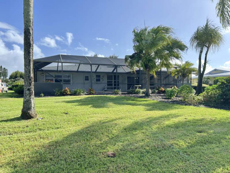 3 bedroom Single Family Residence at 1737 SE Hondo Avenue, South Port St Lucie, Port St. Lucie — photo 3