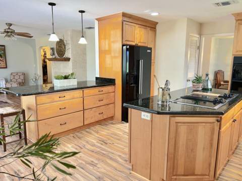 1737 SE Hondo Avenue, Port St. Lucie FL - photo 20 of 49
