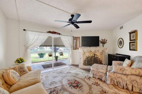 7365 N Devon Drive #103, Tamarac FL - photo 13 of 32