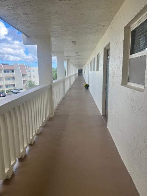 6770 Royal Palm Boulevard #305L, Margate FL - photo 15 of 33