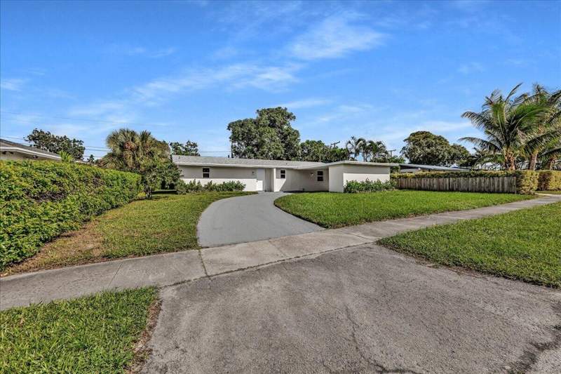 3 bedroom Single Family Residence at 1463 8th Street, Roosevelt Estates, West Palm Beach — photo 3