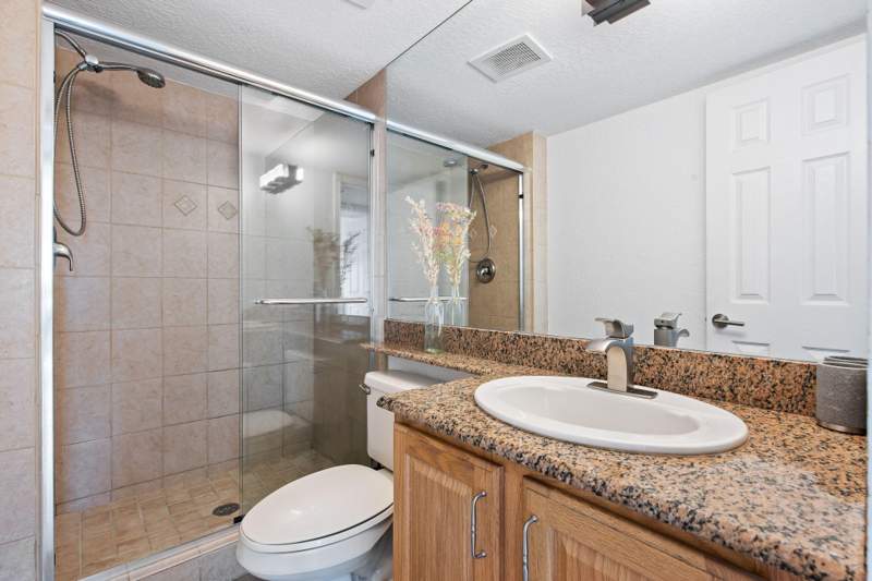 2 bedroom Condominium at 1515 E Broward Boulevard #401, Pine Crest Village I At, Fort Lauderdale — photo 5