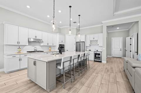 9113 Balsamo Drive, Palm Beach Gardens FL - photo 8 of 51