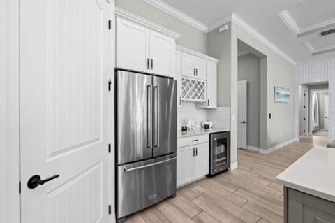 9113 Balsamo Drive, Palm Beach Gardens FL - photo 13 of 51