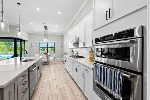 9113 Balsamo Drive, Palm Beach Gardens FL - photo 14 of 51