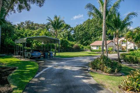 2092 Circle Place Drive, Lake Worth FL - photo 8 of 70