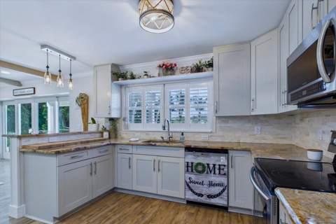 2092 Circle Place Drive, Lake Worth FL - photo 15 of 70