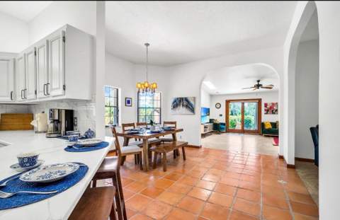 1324 N Lakeside Drive, Lake Worth Beach FL - photo 8 of 49