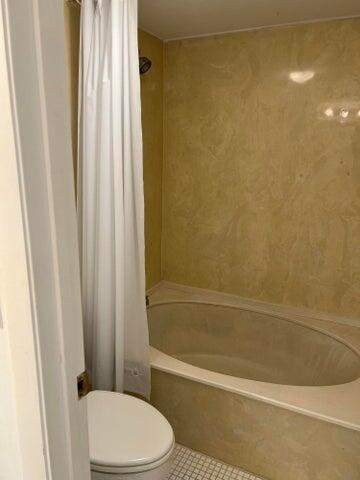 11234 Green Lake Drive #102, Boynton Beach FL - photo 10 of 12