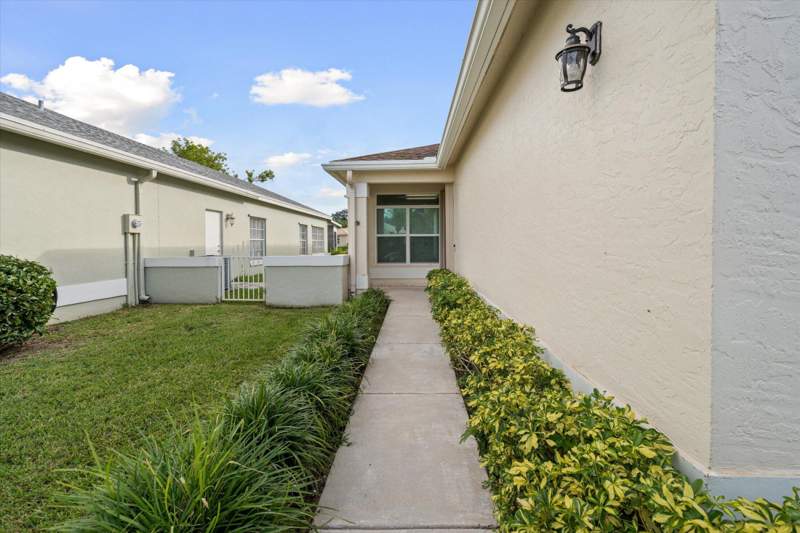 2 bedroom Single Family Residence at 7612 Mansfield Hollow Road, Pine Ridge At Delray Beach, Delray Beach — photo 3