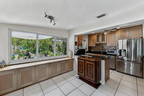 1333 Citrus Isle, Fort Lauderdale FL - photo 13 of 30