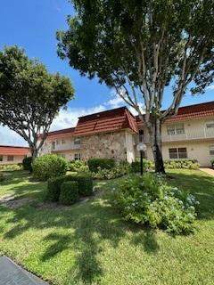 12007 Poinciana Boulevard #205, Royal Palm Beach FL - photo 13 of 39