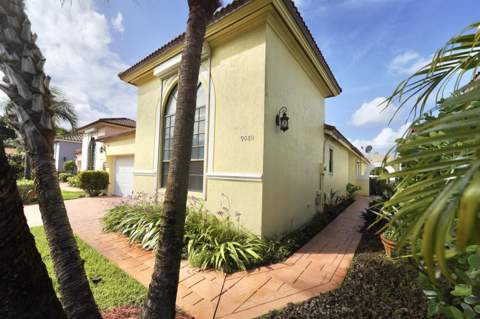 9080 Villa Portofino Circle, Boca Raton FL - photo 6 of 73