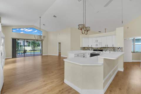 9080 Villa Portofino Circle, Boca Raton FL - photo 21 of 73