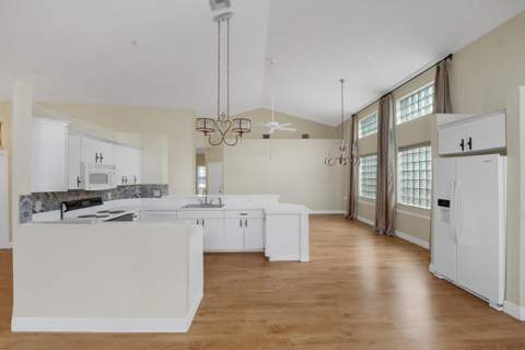 9080 Villa Portofino Circle, Boca Raton FL - photo 22 of 73