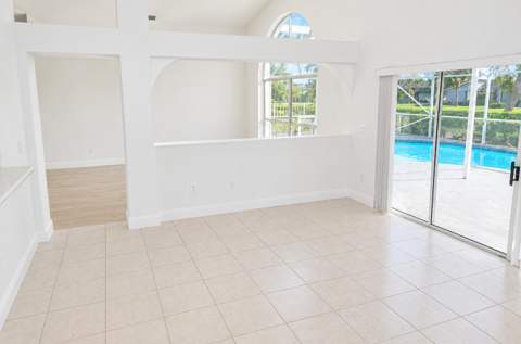 4270 Camrose Lane, West Palm Beach FL - photo 12 of 37
