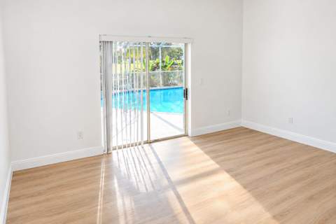 4270 Camrose Lane, West Palm Beach FL - photo 15 of 37