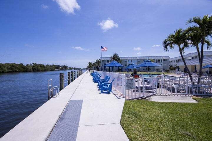 2 bedroom Condominium at 19 Colonial Club Drive #200, Colonial Club Condo Sec 1, Boynton Beach — photo 4