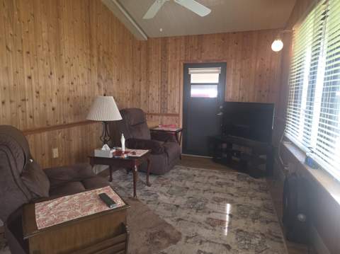 8010 SE Shenandoah Drive, Hobe Sound FL - photo 10 of 23