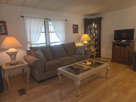 8010 SE Shenandoah Drive, Hobe Sound FL - photo 7 of 23
