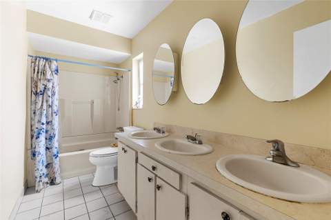 970 SW 67th Avenue, North Lauderdale FL - photo 9 of 20