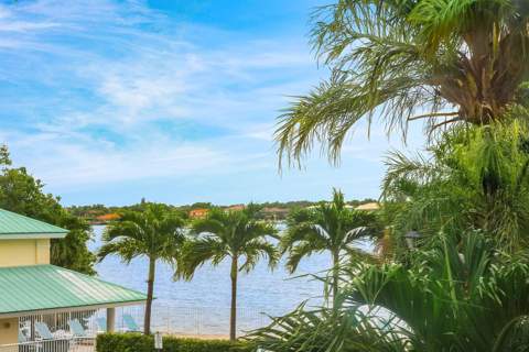 166 Barefoot Cove, Hypoluxo FL - photo 19 of 63