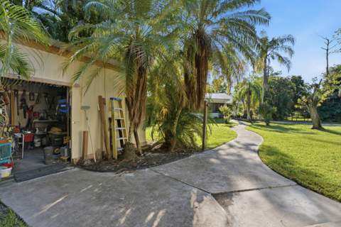 13697 66th Street, The Acreage FL - photo 20 of 40