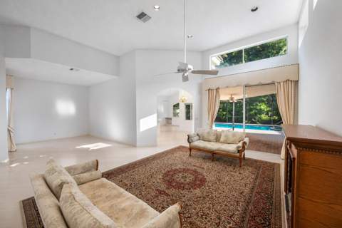 12563 Mallet Circle, Wellington FL - photo 16 of 77
