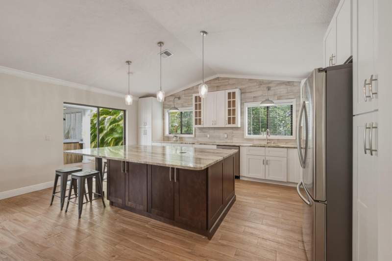 4 bedroom Single Family Residence at 14 Las Islas, Dos Lagos, Boynton Beach — photo 2