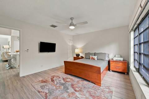 10622 Greenbriar Court, Boca Raton FL - photo 19 of 54