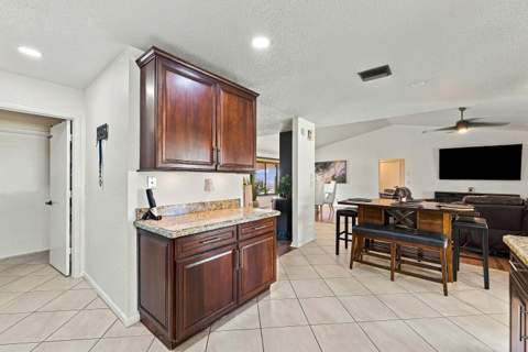331 NW 107th Avenue, Coral Springs FL - photo 12 of 41