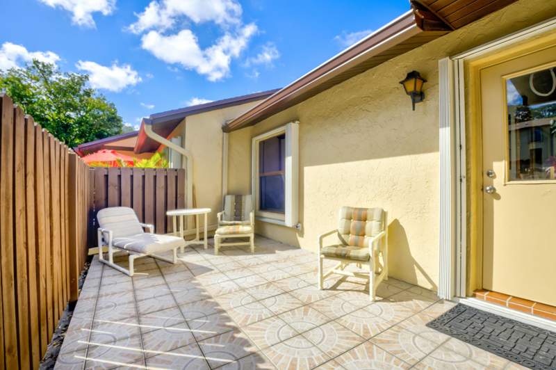 2 bedroom Villa at 816 Sky Pine Way #E, Pine Ridge North Village IV Condo, Greenacres — photo 4