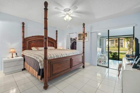 816 Sky Pine Way #E, Greenacres FL - photo 10 of 27