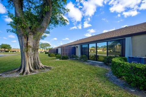 816 Sky Pine Way #E, Greenacres FL - photo 16 of 27