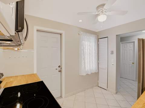1425 Atlantic Shores Boulevard #307, Hallandale Beach FL - photo 9 of 38