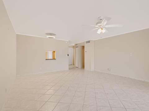 1425 Atlantic Shores Boulevard #307, Hallandale Beach FL - photo 10 of 38