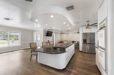 4837 Holly Drive, Palm Beach Gardens FL - photo 17 of 44