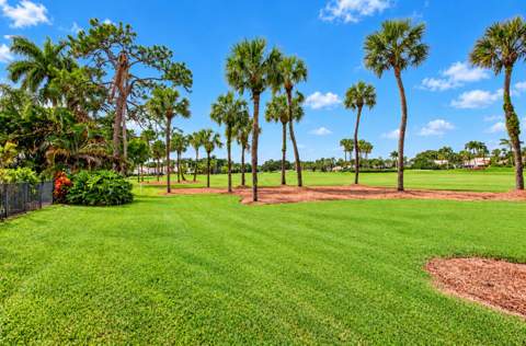 7603 Cedarwood Circle, Boca Raton FL - photo 8 of 54