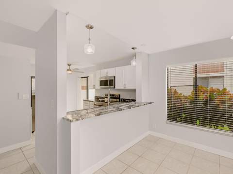 10772 Bahama Palm Way #101, Boynton Beach FL - photo 7 of 54