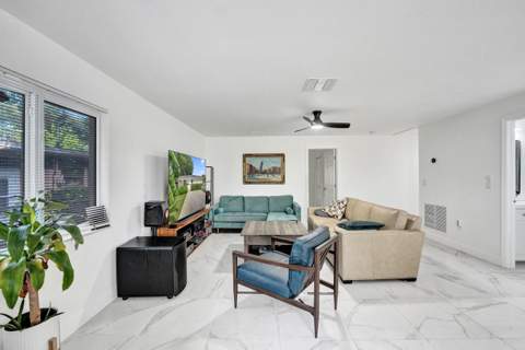 830 NW 19th Terrace, Fort Lauderdale FL - photo 8 of 29