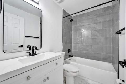 830 NW 19th Terrace, Fort Lauderdale FL - photo 12 of 29