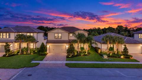 443 SE Villandry Way, Port St. Lucie FL - photo 8 of 111