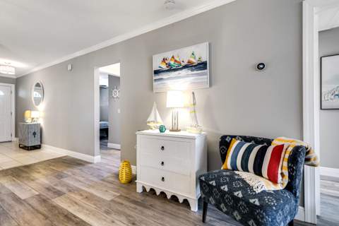 412 S Palmway, Lake Worth Beach FL - photo 10 of 37