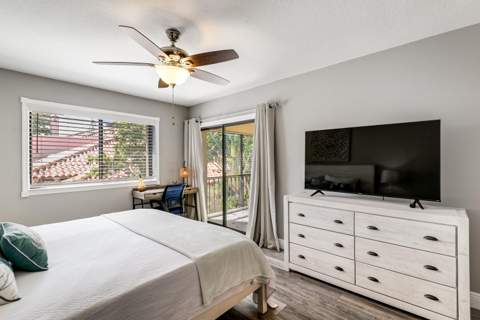 412 S Palmway, Lake Worth Beach FL - photo 17 of 37