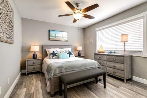 412 S Palmway, Lake Worth Beach FL - photo 23 of 37