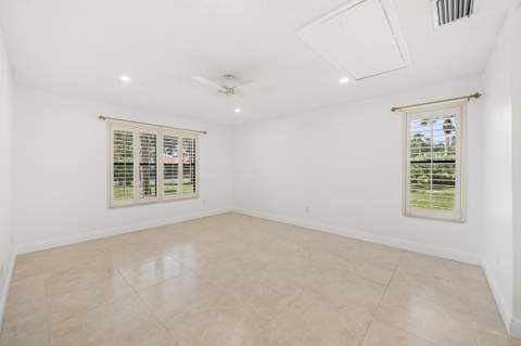 493 Iron Forge Court, Royal Palm Beach FL - photo 17 of 24