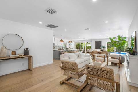 319 NW 15th Street, Delray Beach FL - photo 7 of 45