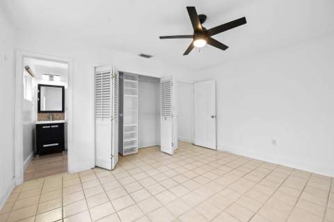 4031 NE 15th Avenue, Oakland Park FL - photo 13 of 26