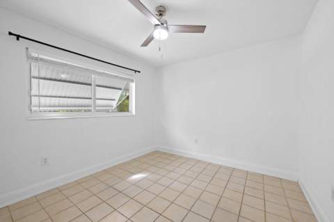 4031 NE 15th Avenue, Oakland Park FL - photo 15 of 26