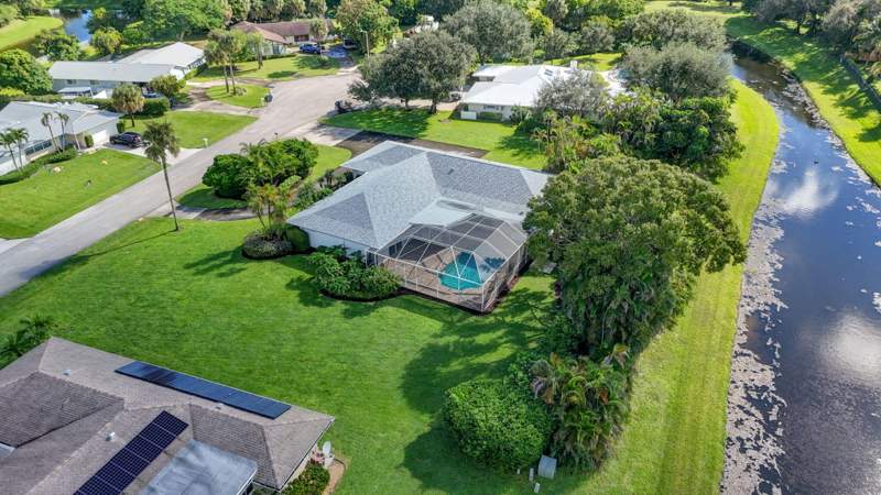 5 bedroom Single Family Residence at 4632 Juniper Lane, PGA National Golf Club Estates 2, Palm Beach Gardens — photo 4